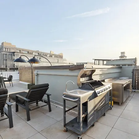 Apartment Luxueux Avec Terrasse Et Jacuzzi