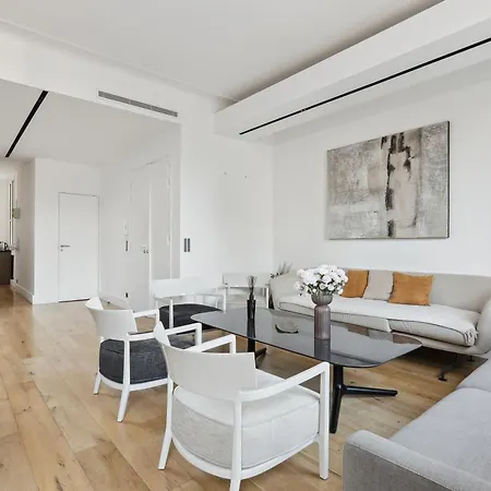 Apartment Luxueux Avec Terrasse Et Jacuzzi *