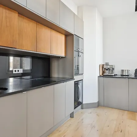 Luxueux Avec Terrasse Et Jacuzzi Apartment Paris
